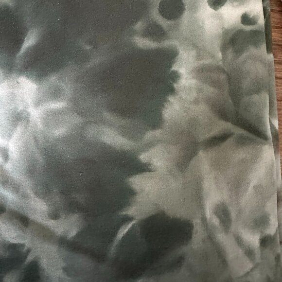 Lululemon Leggings Set of 3 - Picture 2 of 4